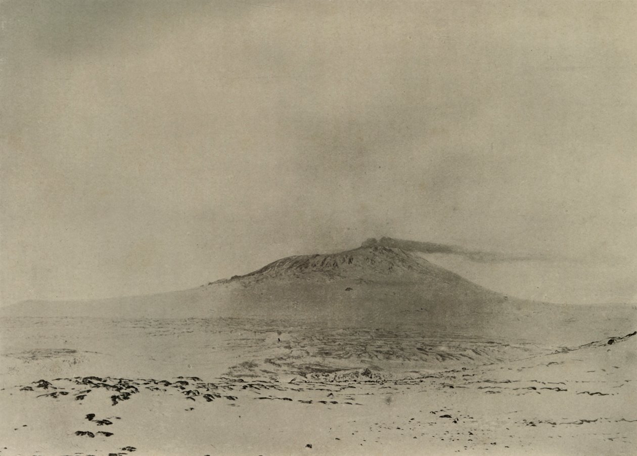 Kouř proudící z kráteru Erebus, c1908, 1909. od Unbekannt