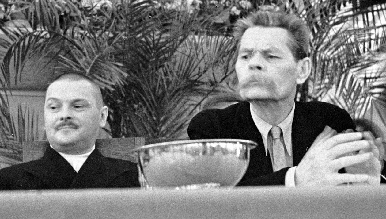 Sovětský politik Andrej Ždanov a ruský autor Maxim Gorkij, 1934 od Unbekannt