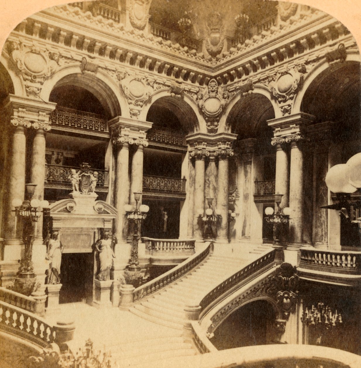 Schodiště v Grand Opera House, Paříž, Francie, c1900. od Unbekannt