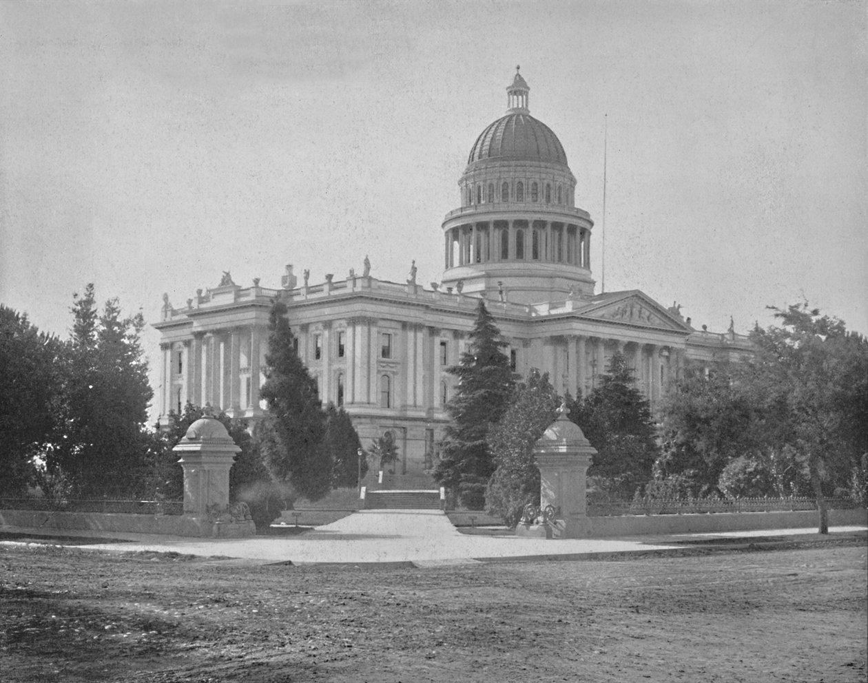State Capitol, Sacramento, Kalifornie, c1897. od Unbekannt