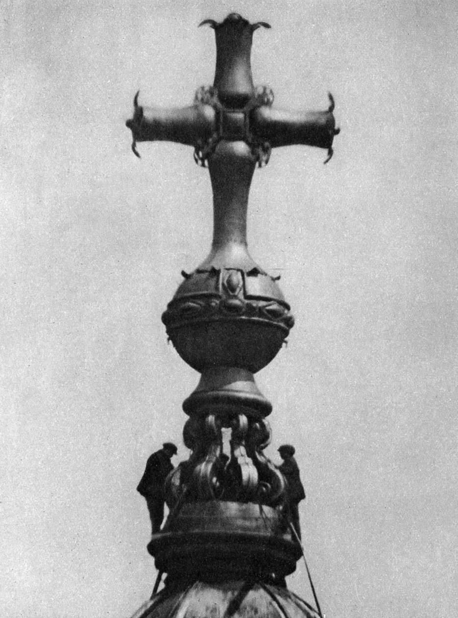 Steeplejacks na vrcholu katedrály St Pauls, Londýn, 1926-1927 od Unbekannt