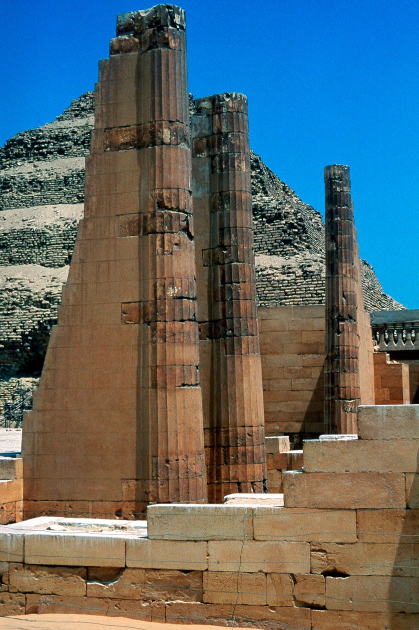 Stupňovitá pyramida krále Džosera Zozera, Sakkára, Egypt, 3. dynastie, c2613 př.n.l. od Unbekannt
