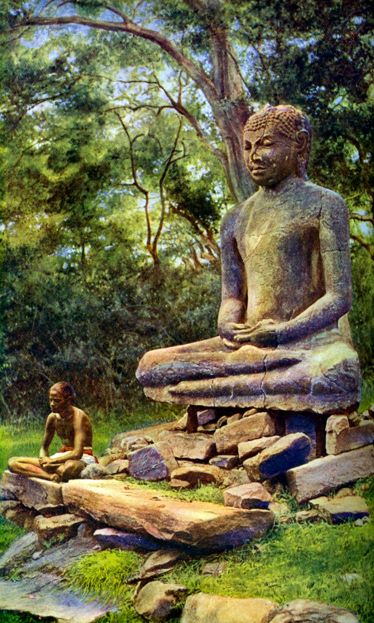 Kamenný Buddha, relikvie minulé slávy Anuradhapura, Ceylon, c1924 od Unbekannt