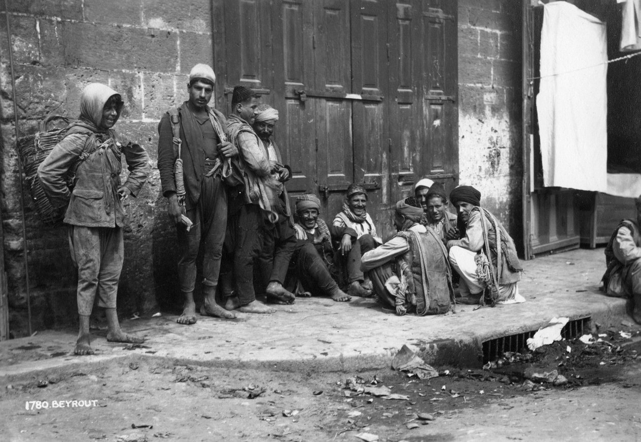 Pouliční scéna, Bejrút, Libanon, 20. až 30. léta 20. století od Unbekannt