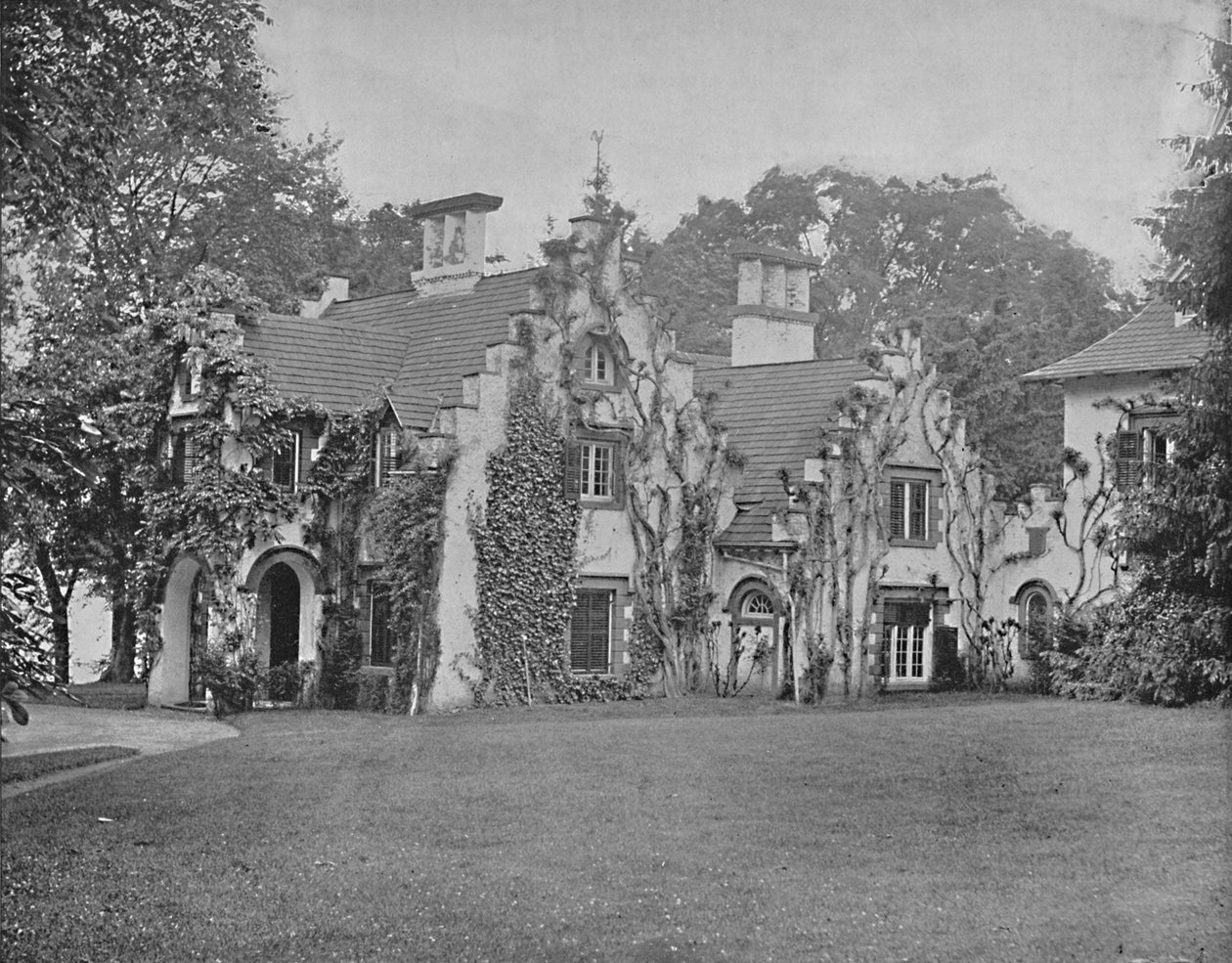 Sunnyside, domov Washingtona Irvinga, poblíž Tarrytown, New York, c1897. od Unbekannt