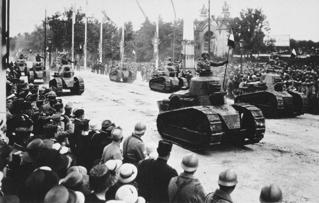 Tanky ve velké vítězné přehlídce, Paříž, Francie, 14. července 1919 od Unbekannt