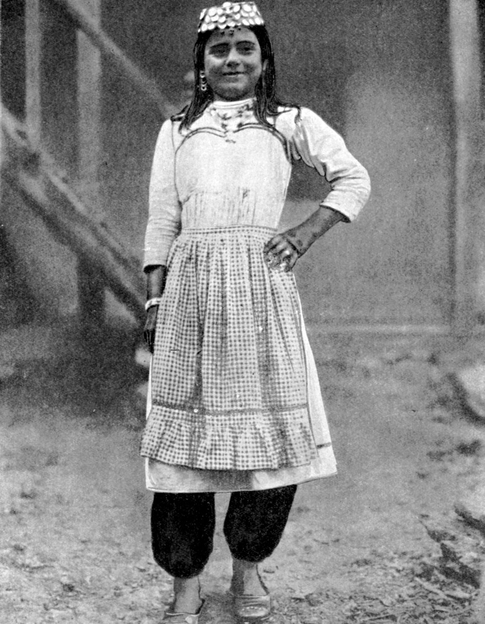 Tatarka ze Zeleného poloostrova, Krym, 1936 od Unbekannt