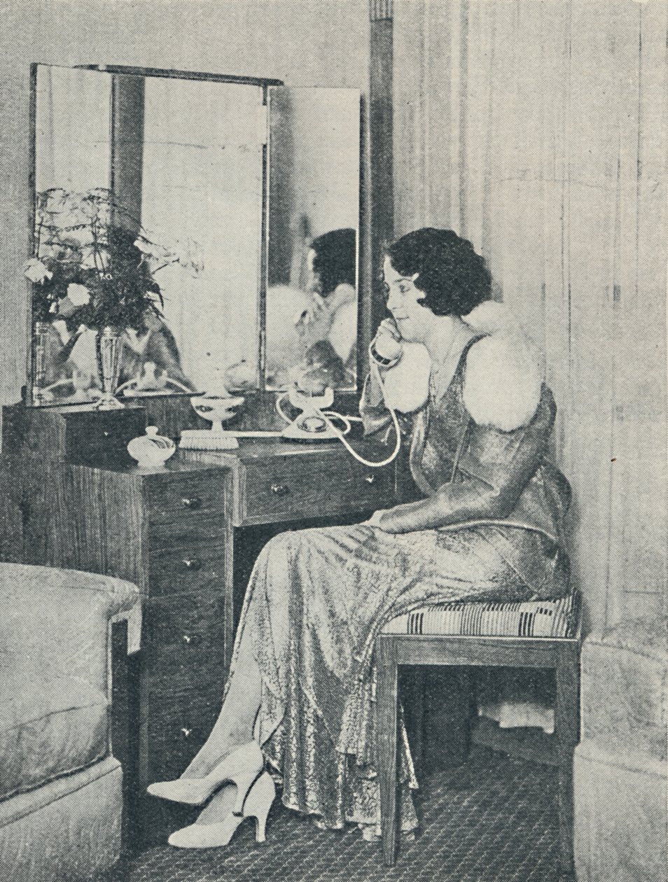 Telefonování na pobřeží ze středního oceánu, 1936 od Unbekannt