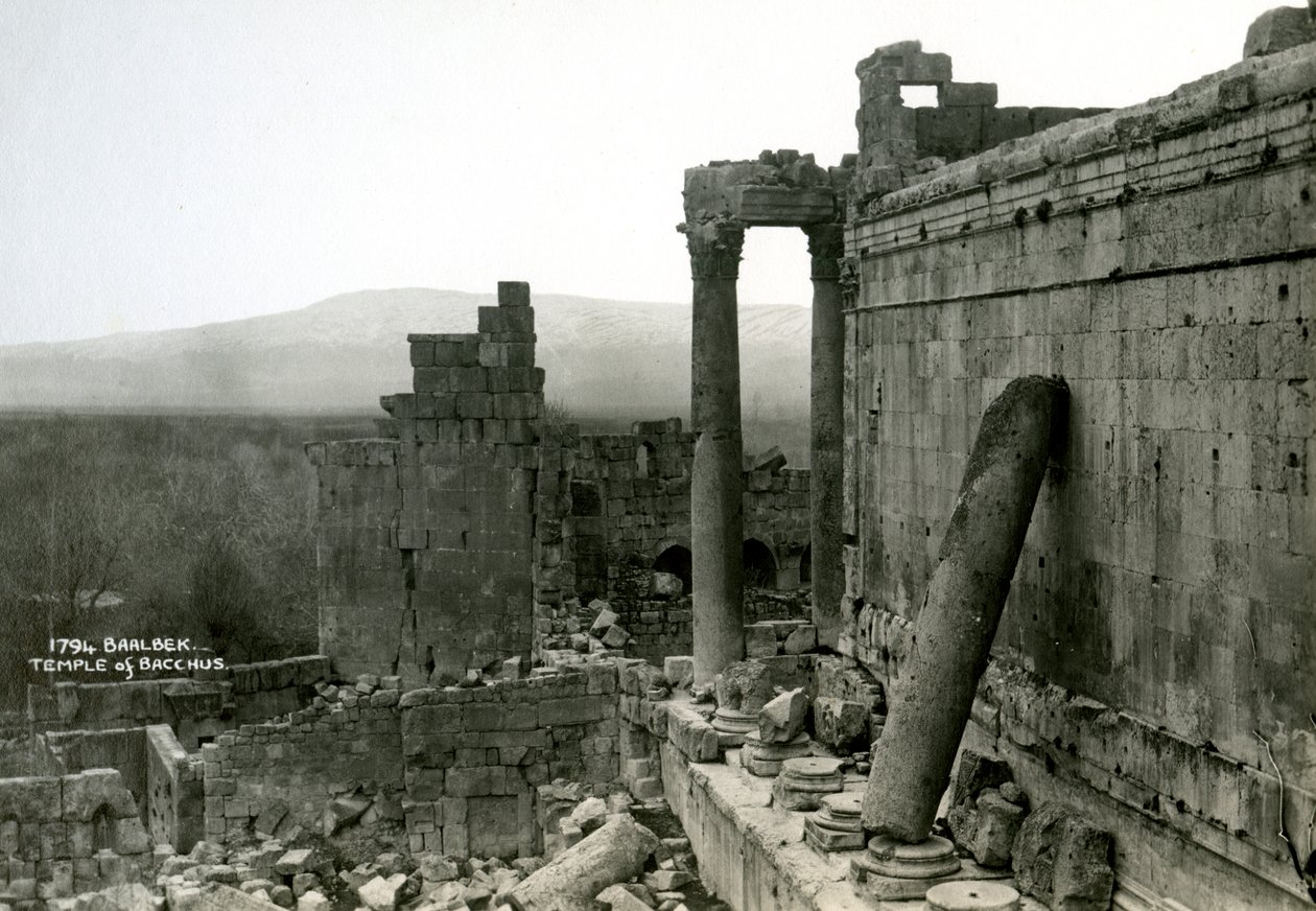 Bakchův chrám, Baalbek, Libanon, 20.–30. léta 20. století od Unbekannt