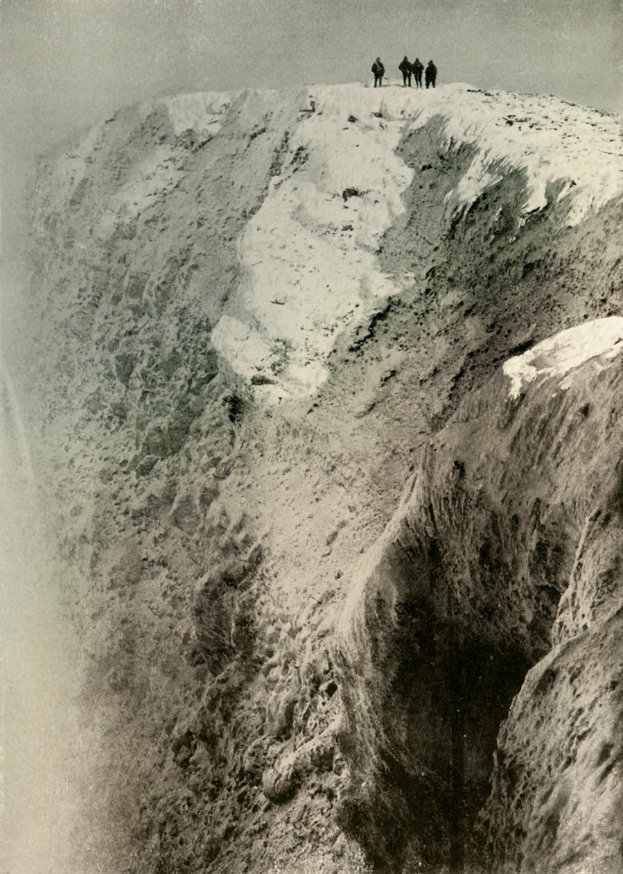 Kráter Erebus, 900 stop hluboký a půl míle široký, 1908, 1909. od Unbekannt