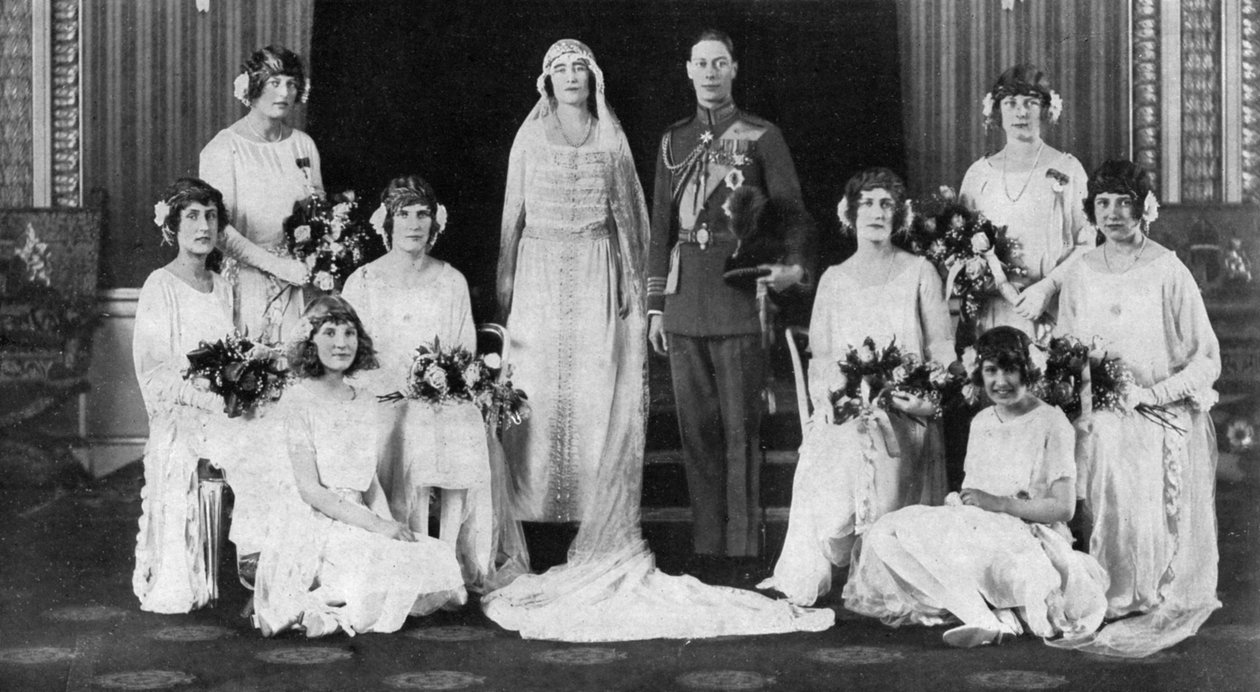 Vévoda a vévodkyně z Yorku obklopeni svými osmi družičkami, 1923 od Unbekannt