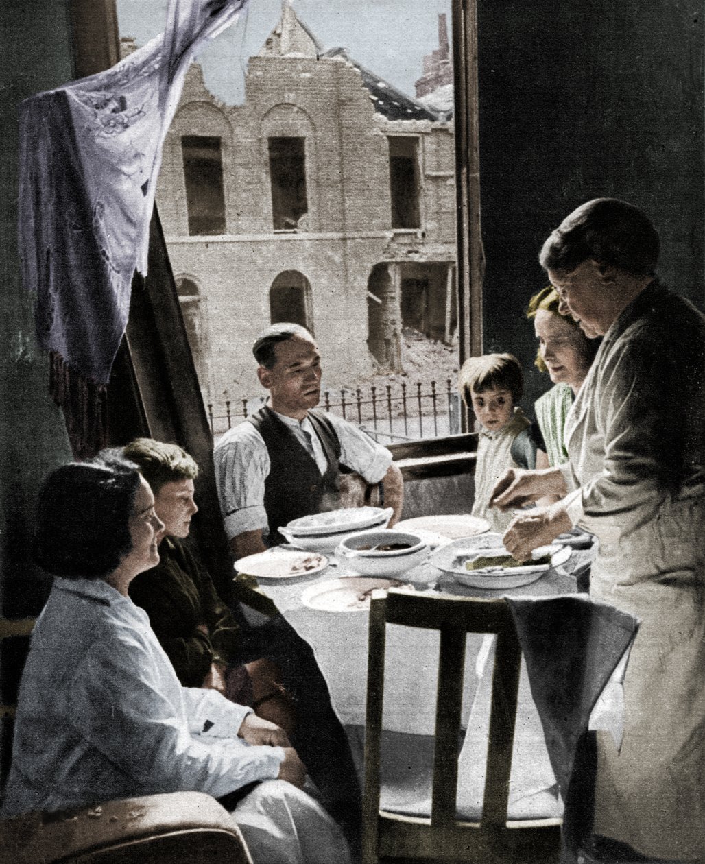 Rodina musí jíst, c1940 1942 od Unbekannt