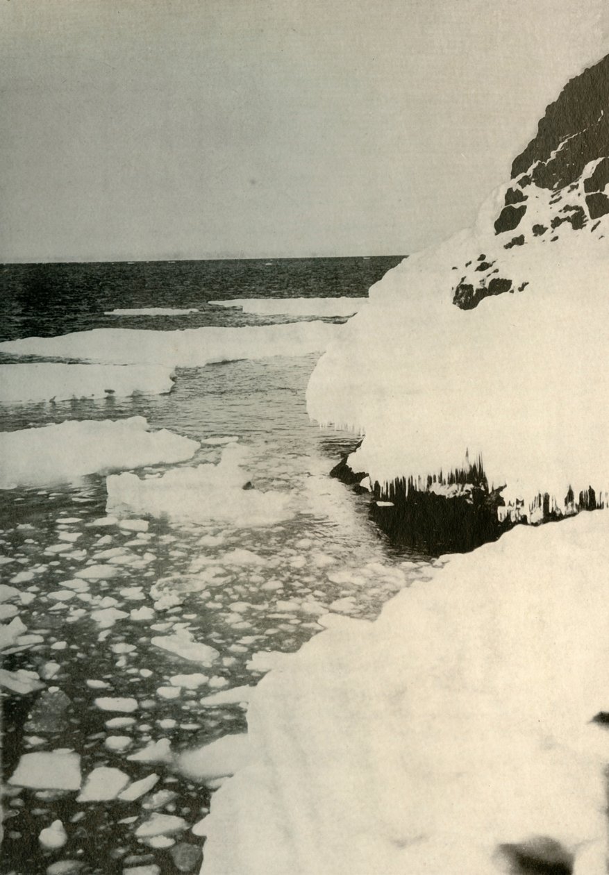 První místo přistání, ukazující vylamování ledu v zálivu a odplouvající sever, 1908, 1909 od Unbekannt