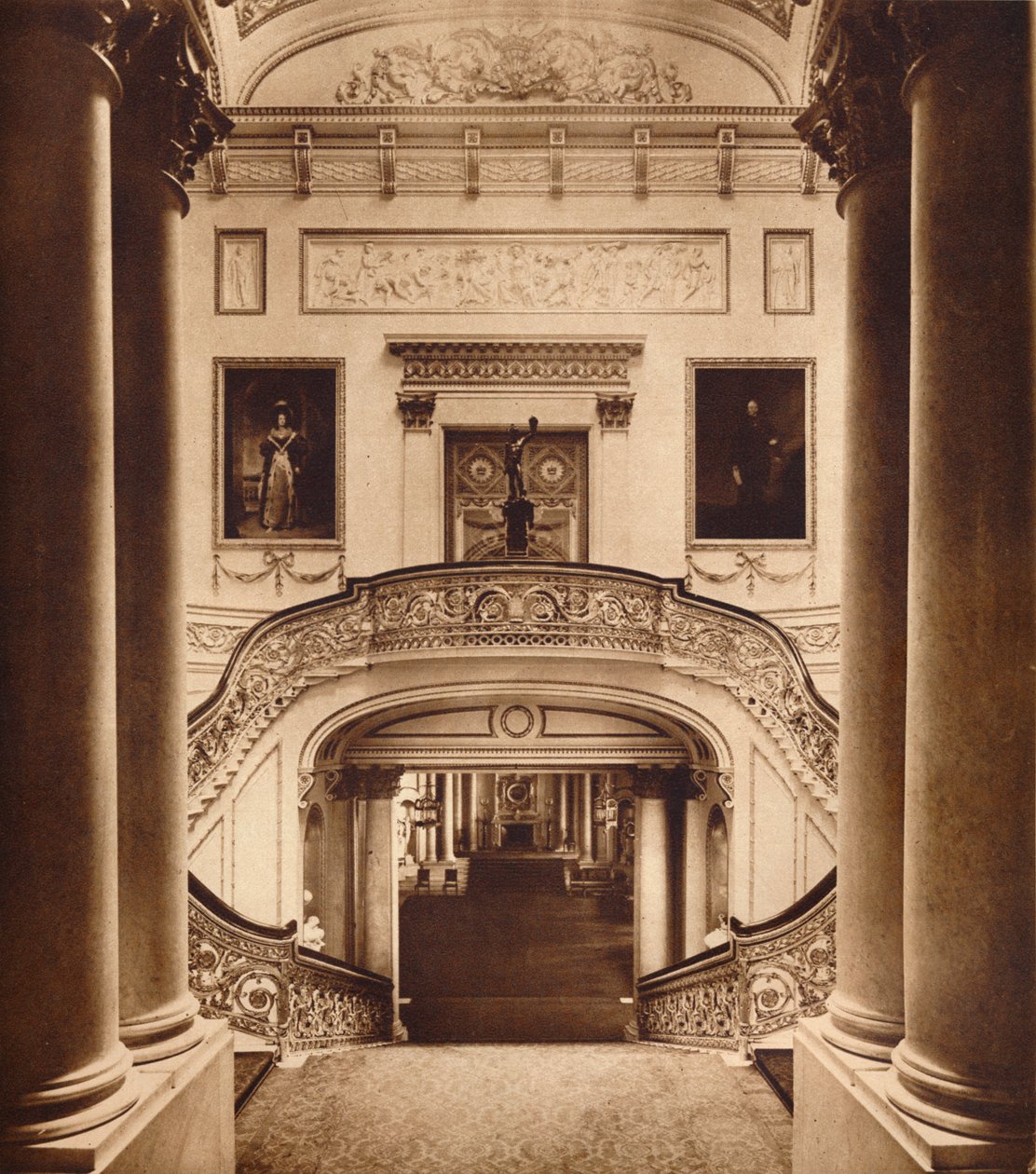 Velké schodiště v Buckinghamském paláci, 1935 od Unbekannt