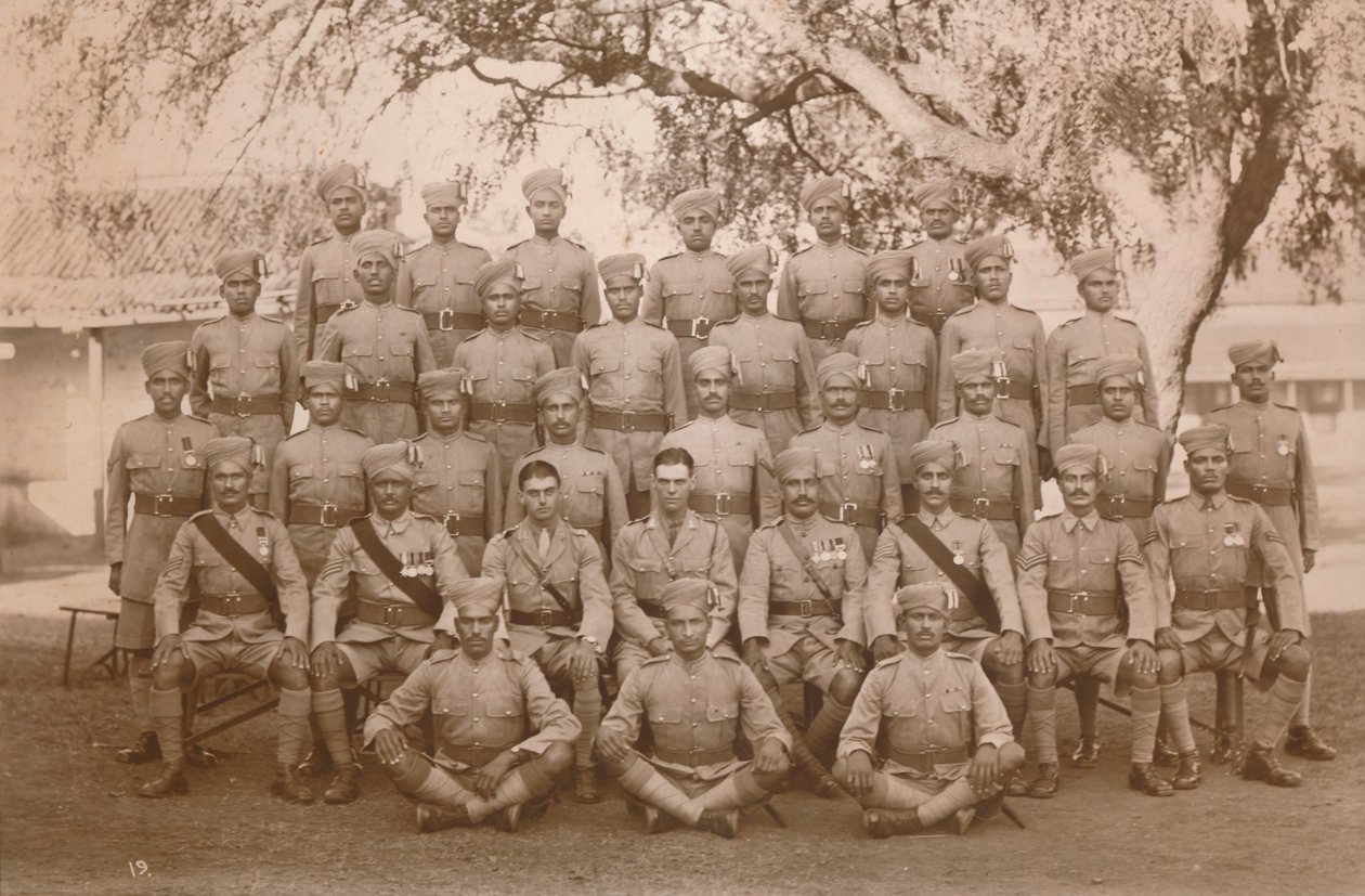 Indiánská četa prvního praporu, Královský vlastní královský West Kent Regiment. Poona, Indie, 1 od Unbekannt