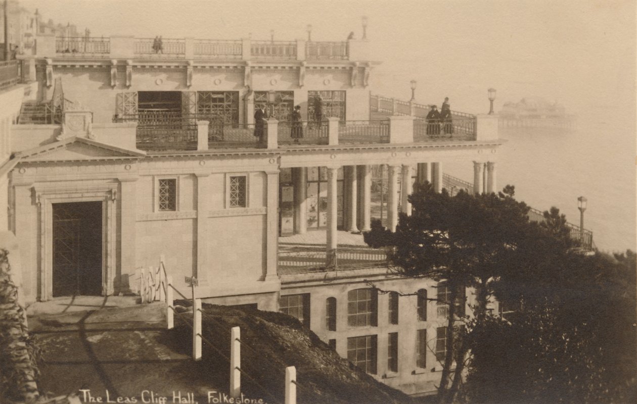 Leas Cliff Hall, Folkestone, konec 19.-začátek 20. století od Unbekannt