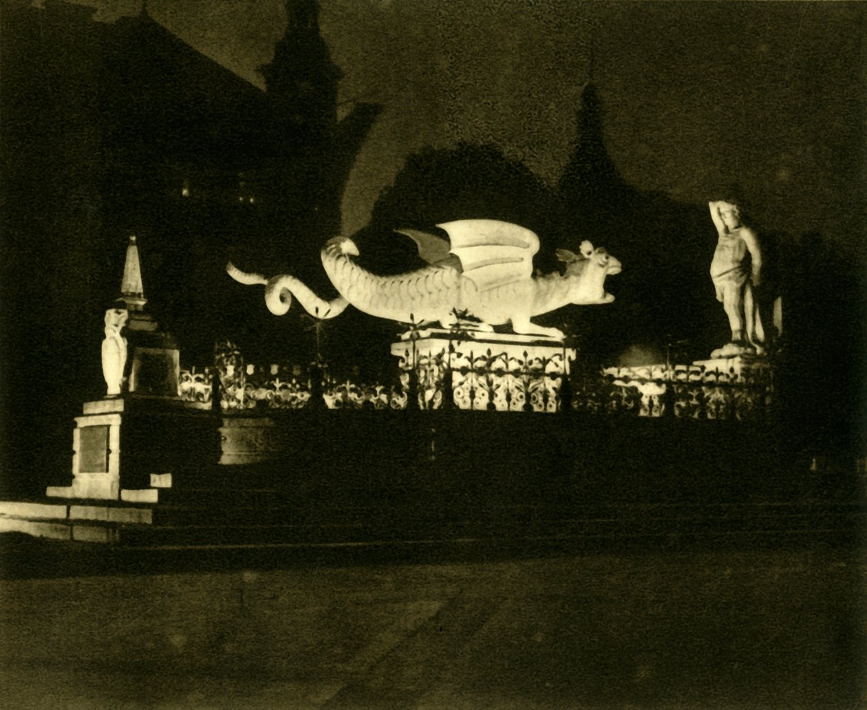 Lindwurmova fontána, Klagenfurt, Rakousko, c1935. od Unbekannt