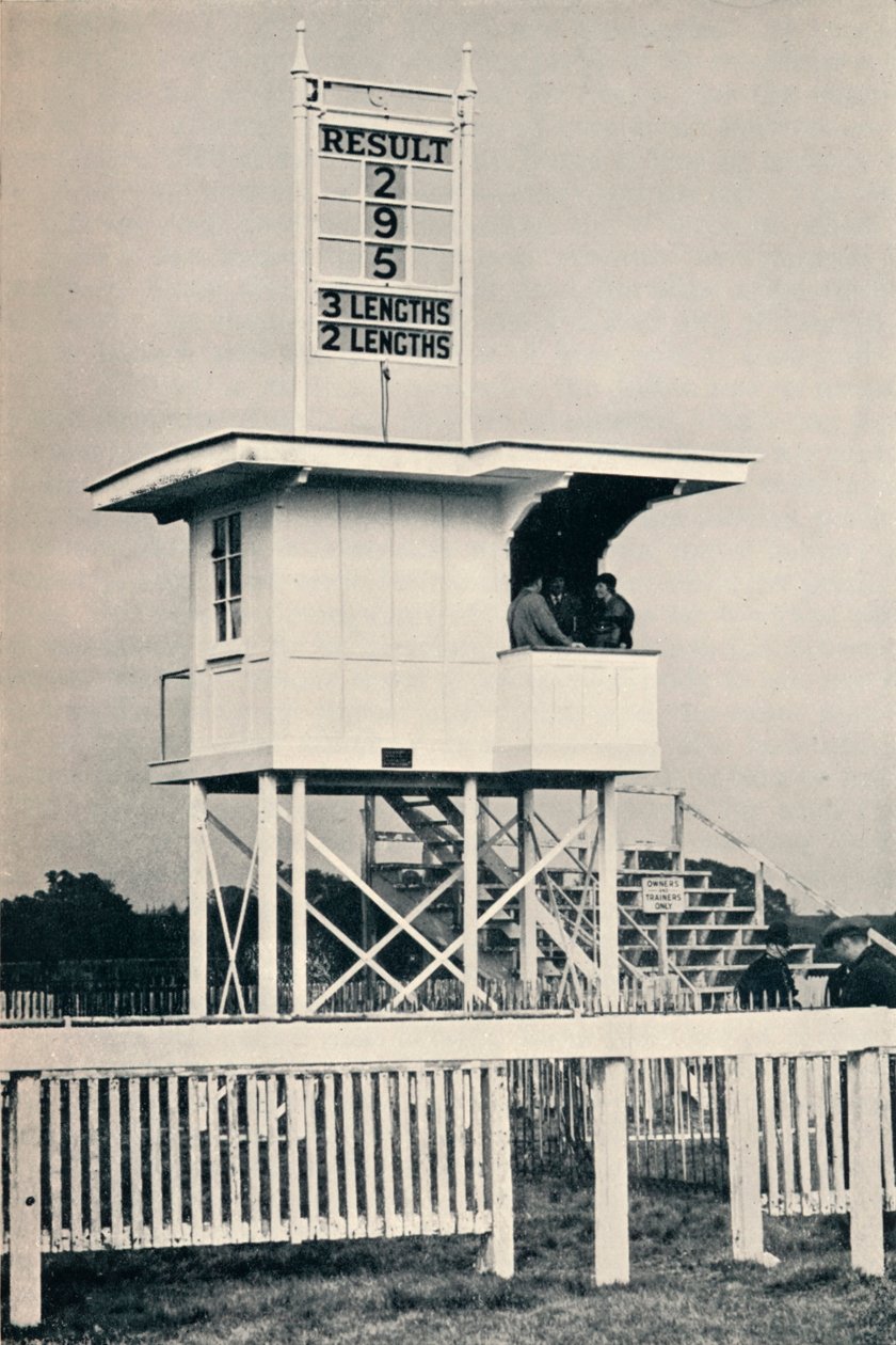 The New Judges Box, Kempton Park, c1940 od Unbekannt