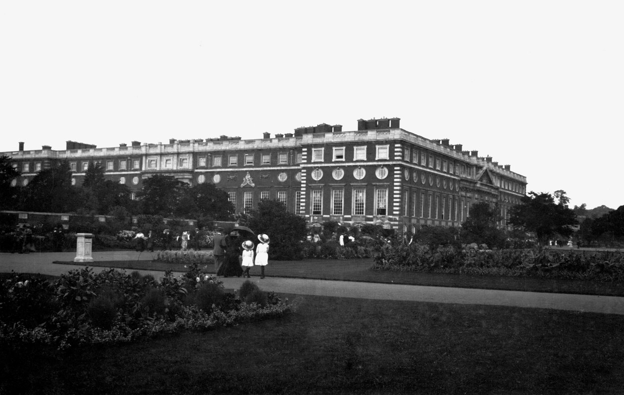 Palác, Hampton Court, 20. století od Unbekannt