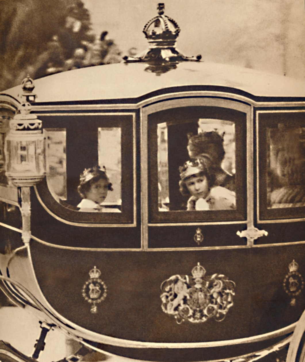 Princezny odcházejí, 12. května 1937 od Unbekannt