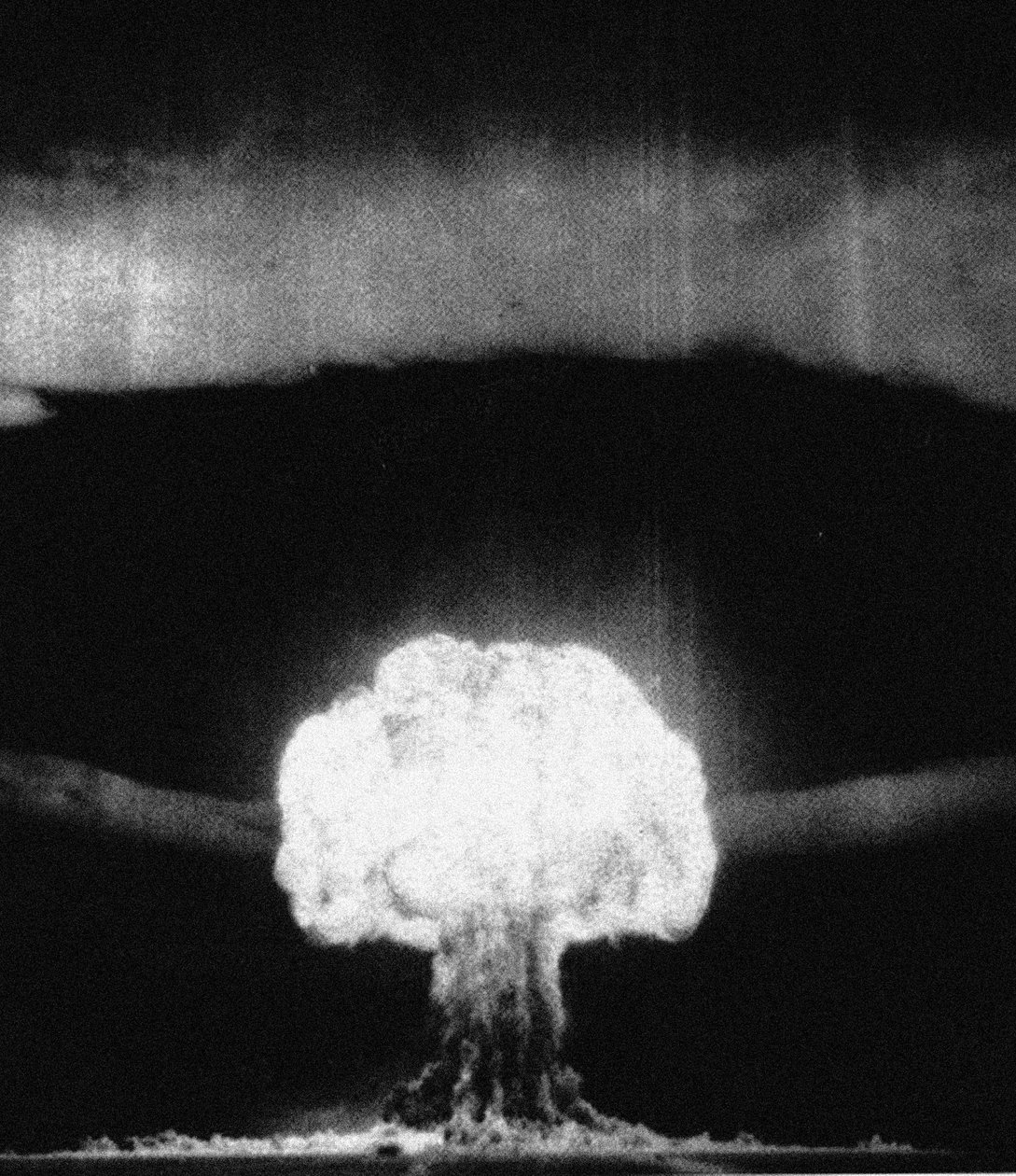Zařízení RDS-6s, první sovětský test termonukleární zbraně s názvem Joe 4 12. srpna 1953 od Unbekannt