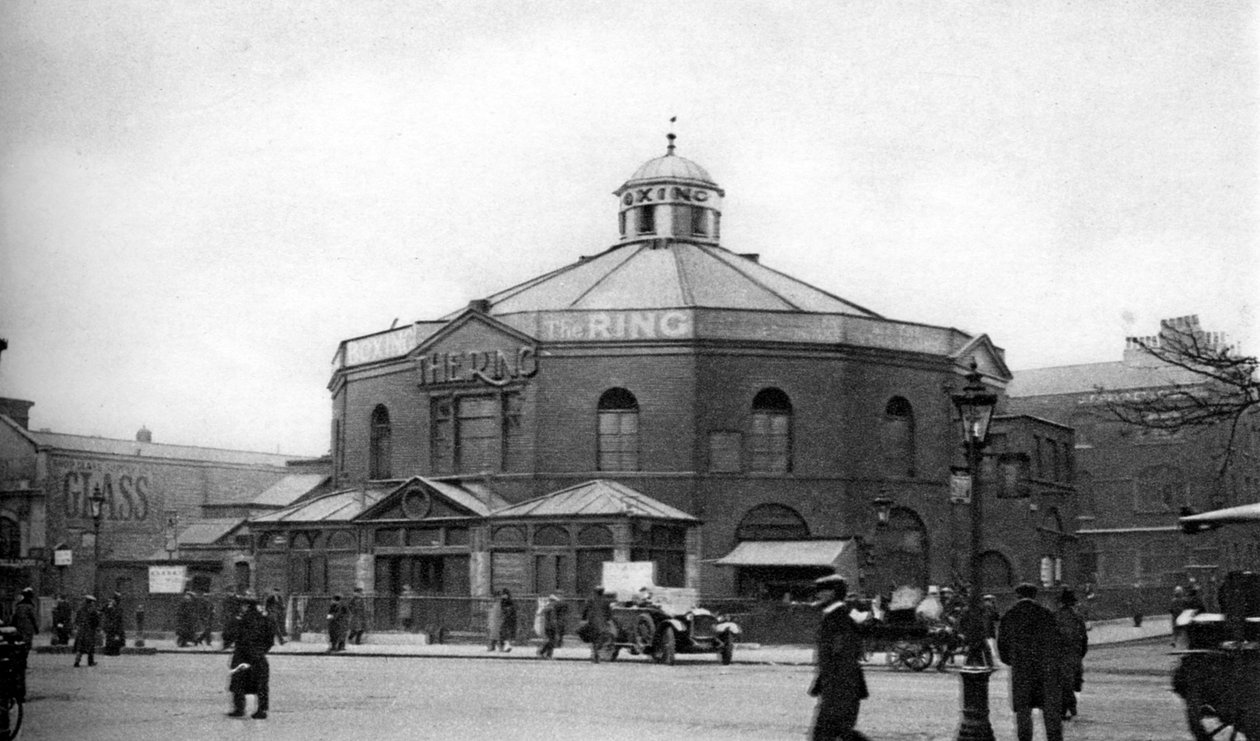 The Ring, boxerské místo poblíž Blackfriars Road, Londýn, 1926-1927 od Unbekannt