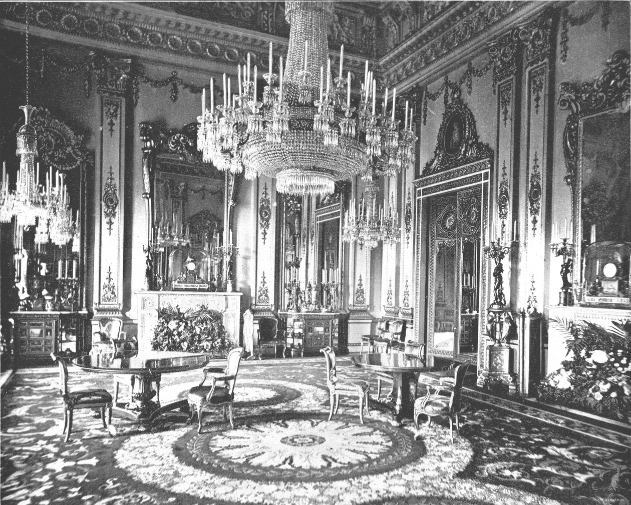 The White Drawing Room, Buckinghamský palác, Londýn, 1894. od Unbekannt