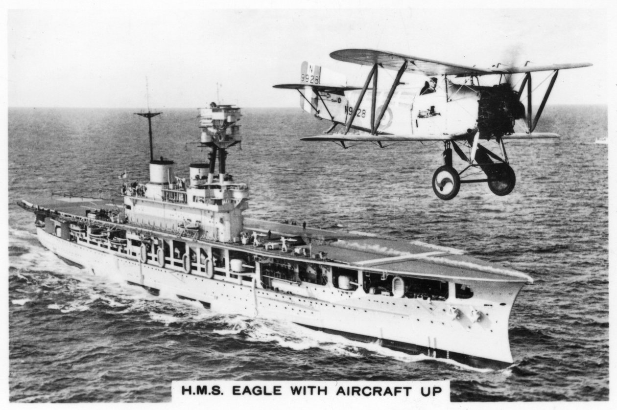 Letadlová loď HMS Eagle a letoun Fairey Flycatcher, 1937 od Unbekannt