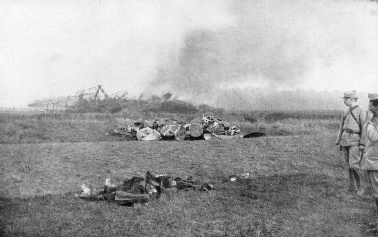 Mrtvola Zeppelin LZ93 L44, St Clement, Francie, 20. října 1917 od Unbekannt