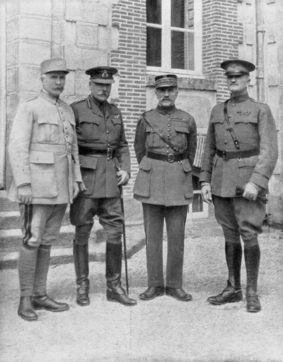 Čtyři spojenečtí velitelé, Chateau Bombon, Francie, 1918 od Unbekannt