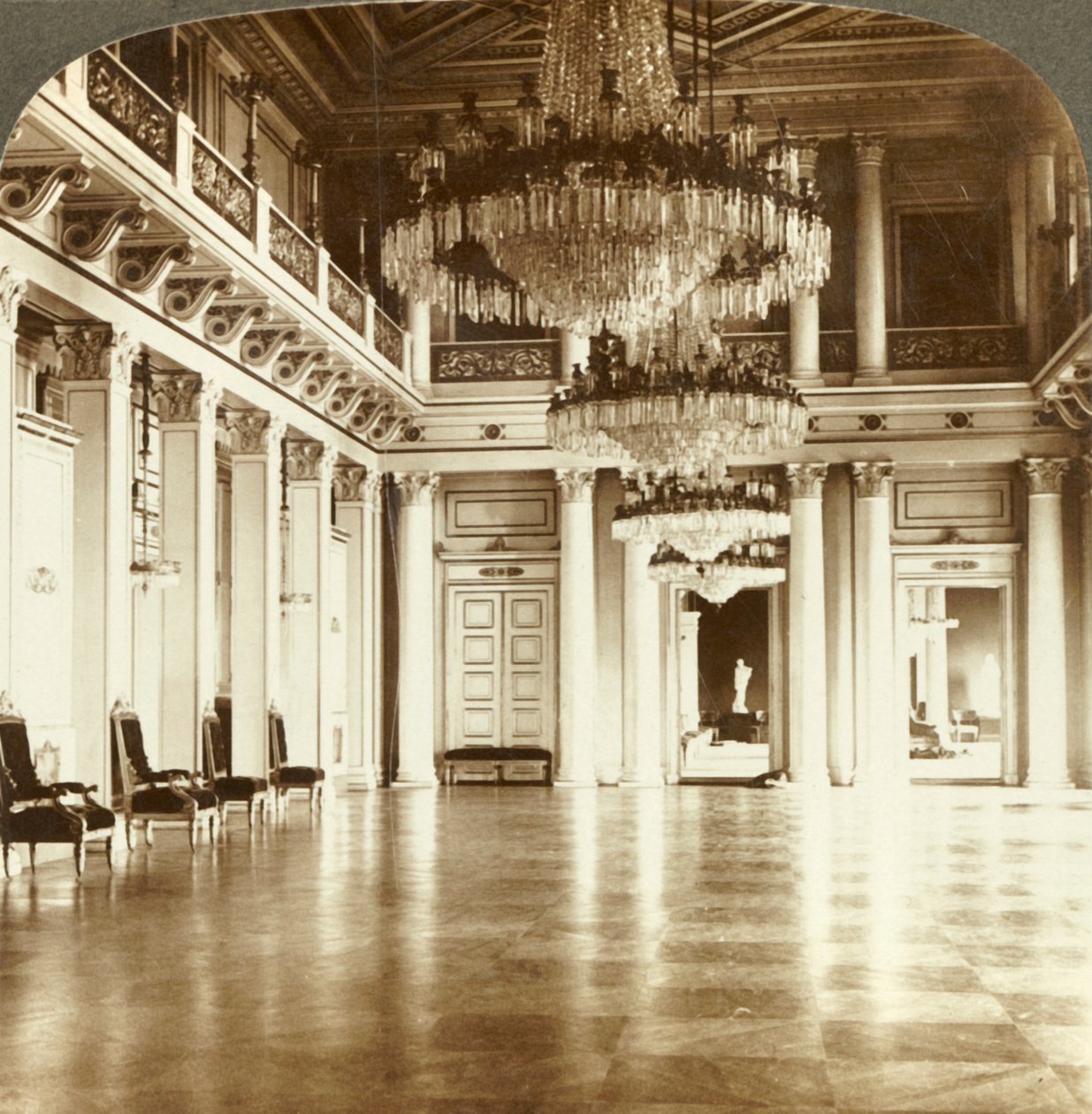 Velký taneční sál v paláci, Christiania, Norsko, c1905. od Unbekannt