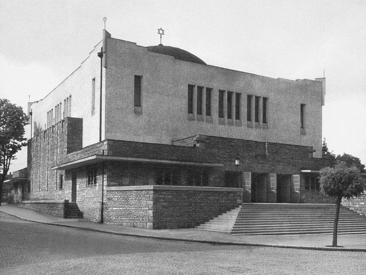 Nově postavená neologická synagoga v Žilině na Slovensku podle projektu Petera Behrense v roce 1928 od Unbekannt