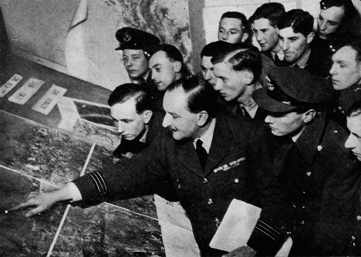 Cílem dnešní noci je..., 1941 od Unbekannt