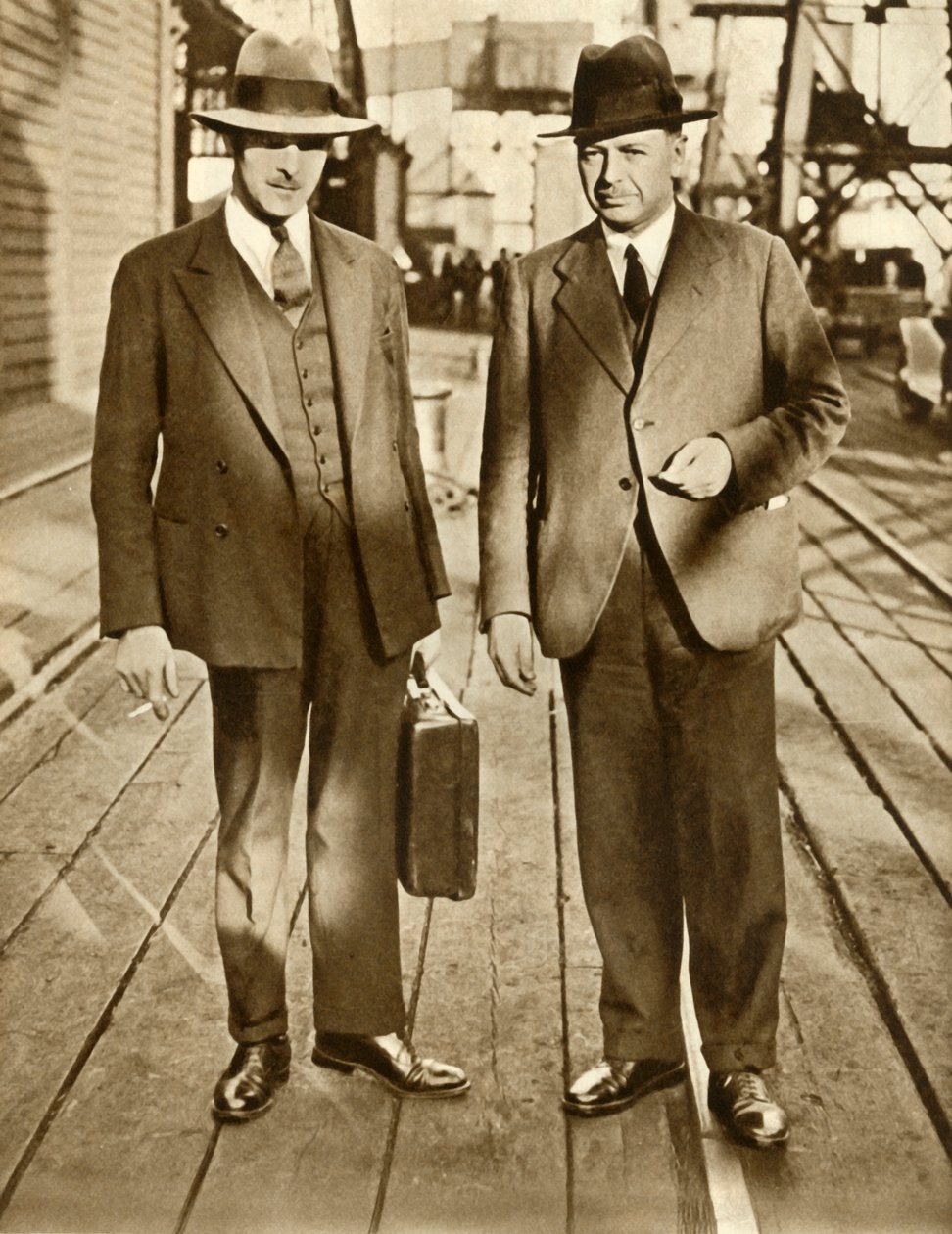 Thornton a MacDonald propuštěni po aféře Metro-Vickers, 1933, 1935. od Unbekannt