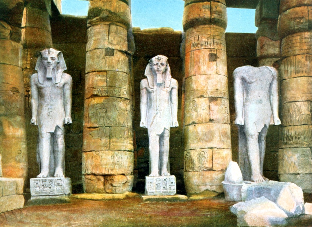 Tři sochy Ramesese II., Luxor, Egypt, 20. století od Unbekannt