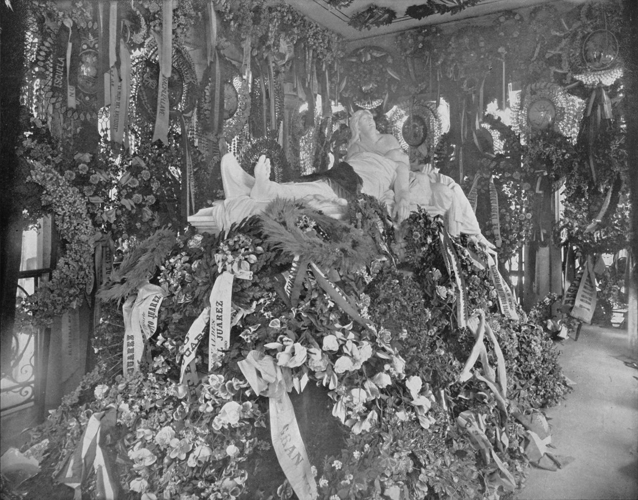 Tomb of Juarez, San Fernando Cemetery, City of Mexico, c1897. od Unbekannt