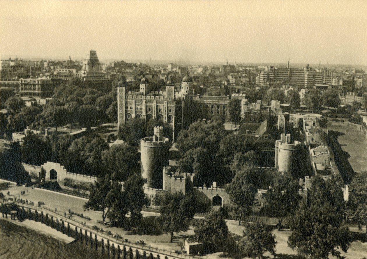 Londýnský Tower. Celkový pohled z jihu, c1920. od Unbekannt