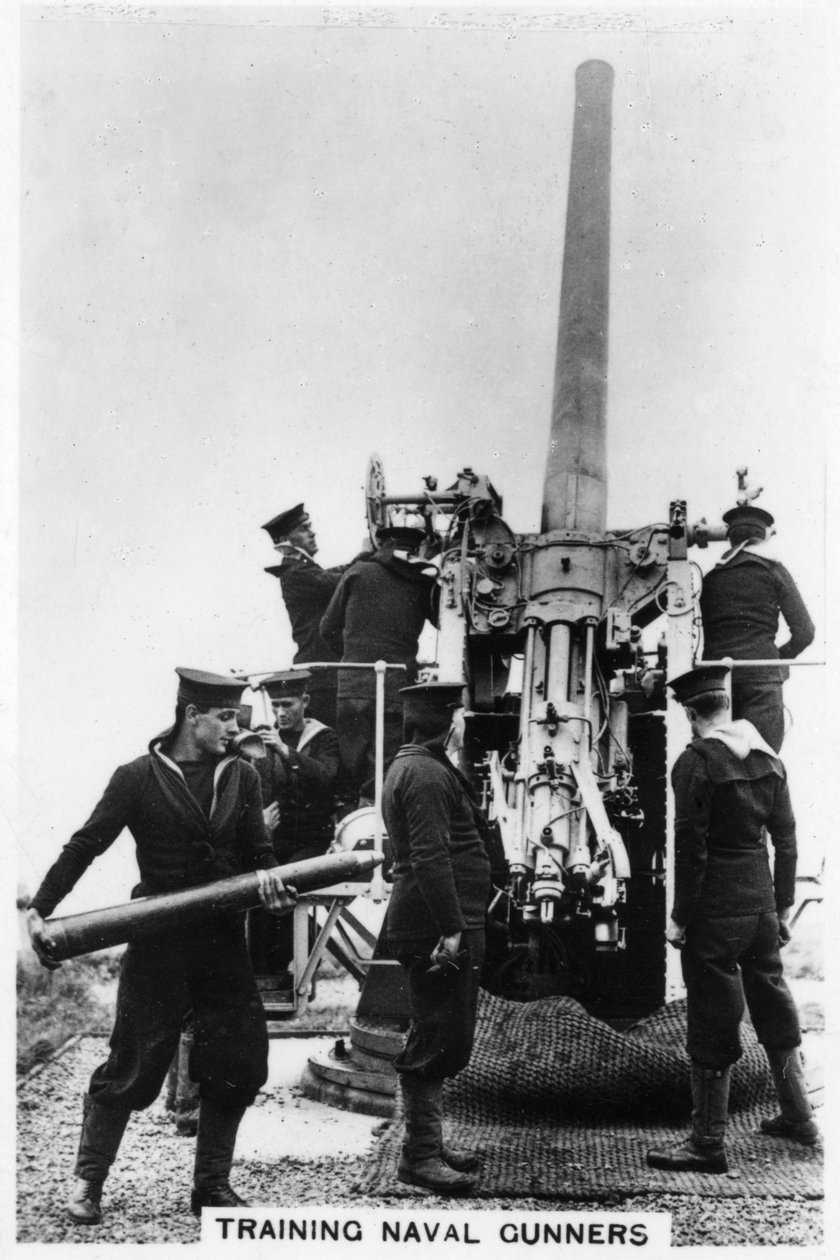Výcvik námořních střelců, Whale Island, Portsmouth, Hampshire, 1937 od Unbekannt