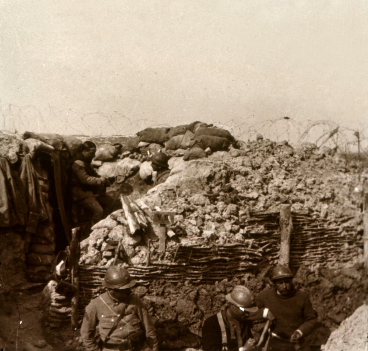 Příkopy, Champagne, severní Francie, c1914-c1918 od Unbekannt