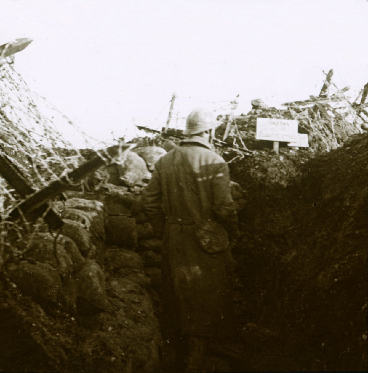 Příkopy, Cornille, Francie, c1914-c1918 od Unbekannt