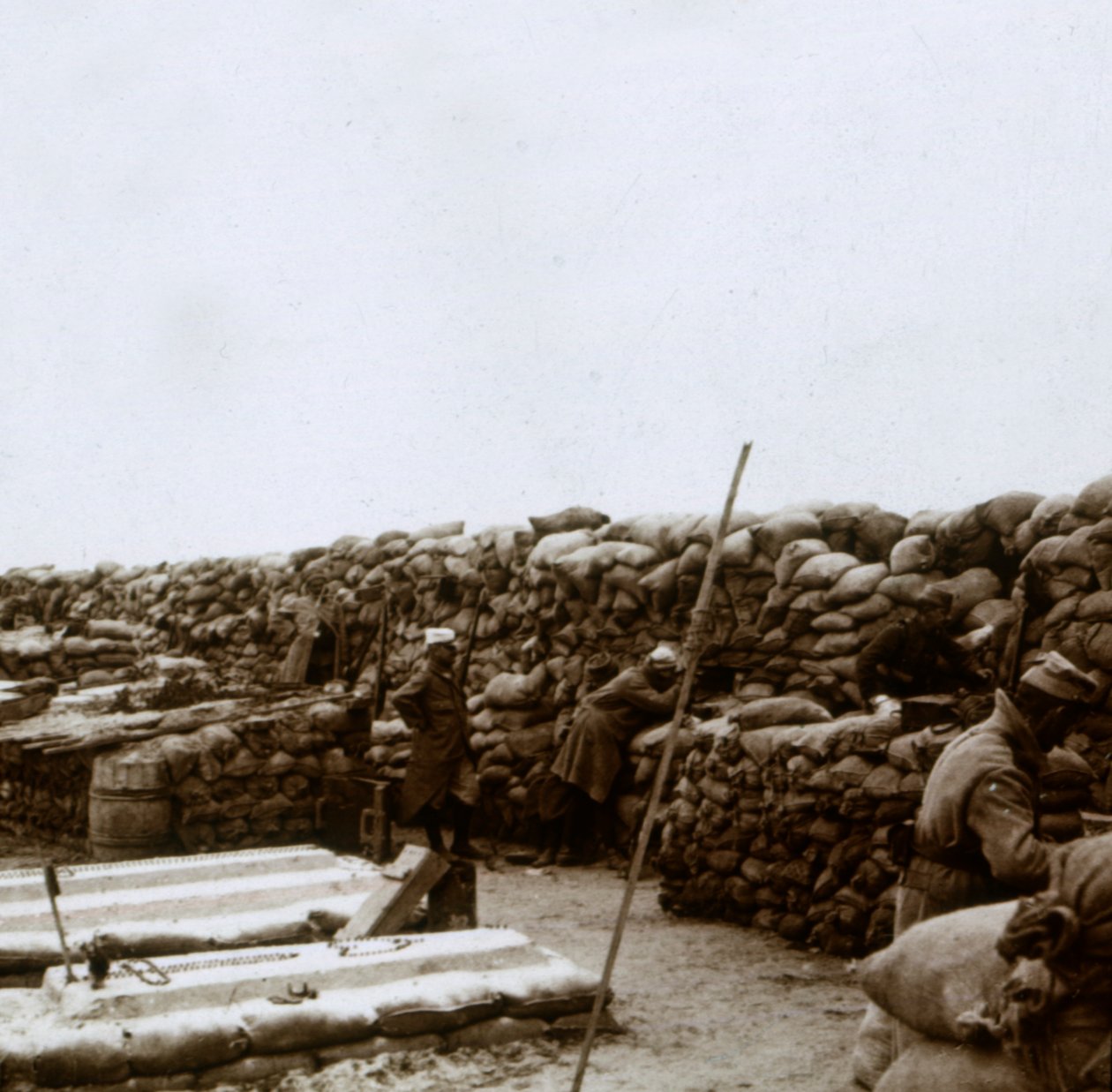 Příkopy v Mamelon Vert, Nieuwpoort, Flanders, Belgie, c1914-c1918 od Unbekannt