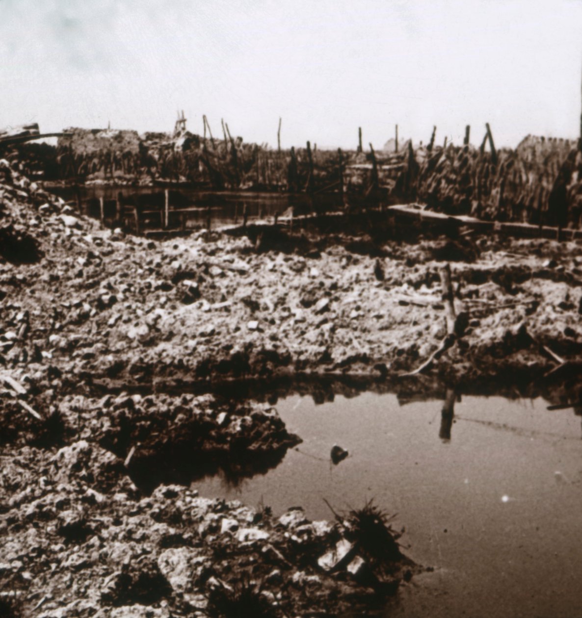 Příkopy, c1914-c1918 od Unbekannt