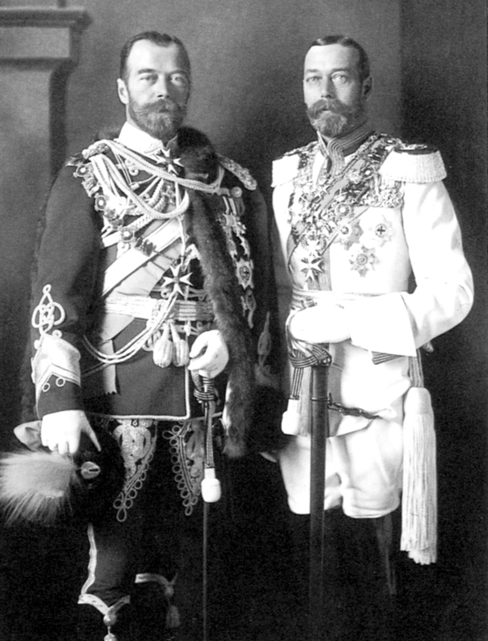 Car Nicholas II Ruska a George V Spojeného království, 1913 od Unbekannt