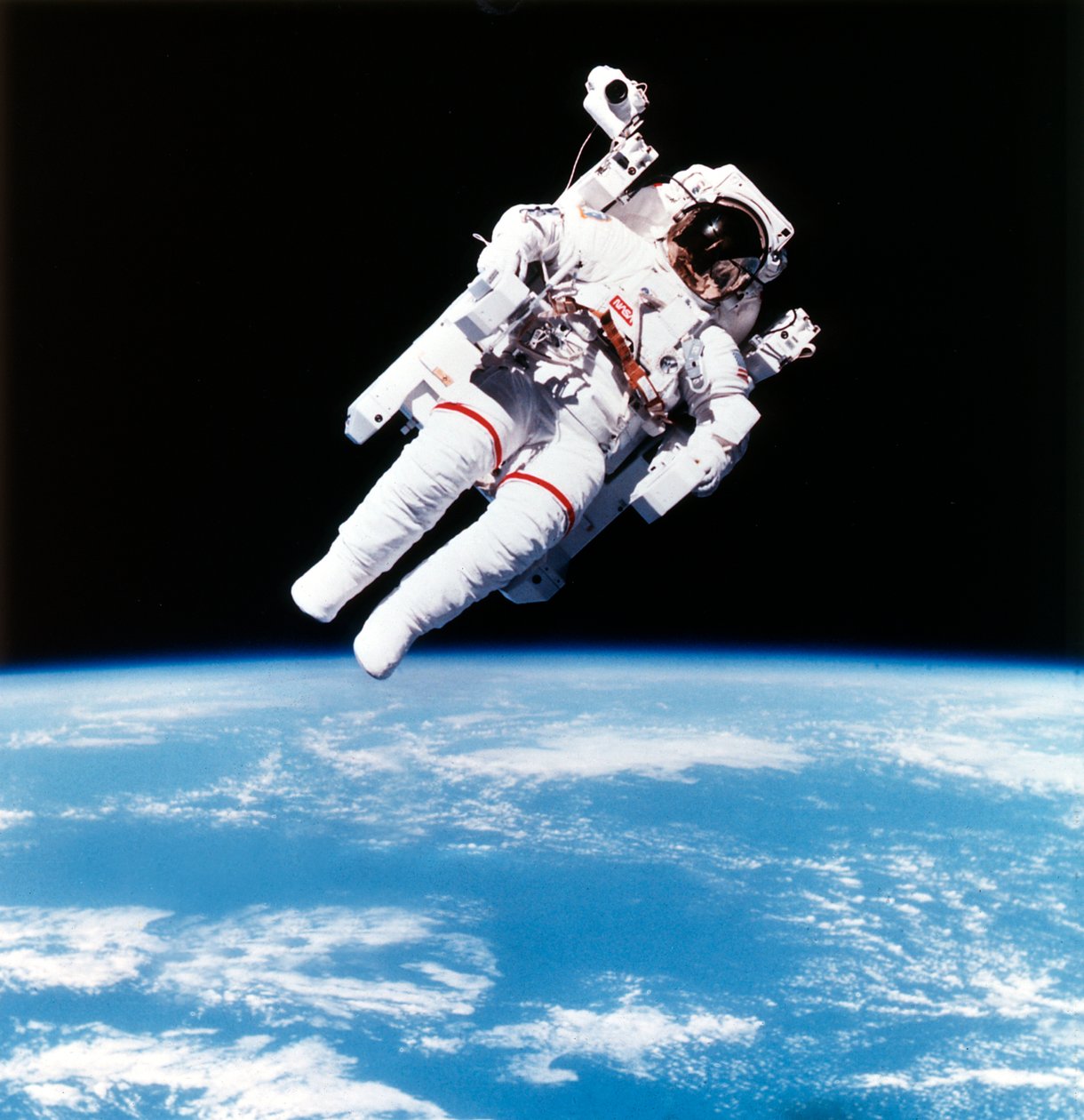 Americký astronaut Bruce McCandless, výstup do vesmíru, 1984 od Unbekannt