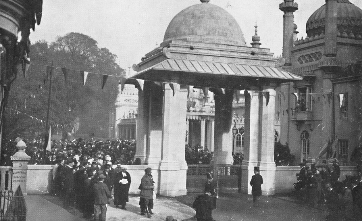 Odhalení brány Indian Memorial Gateway mahárádžou z Patialy, 26. října 1921, 1939. od Unbekannt