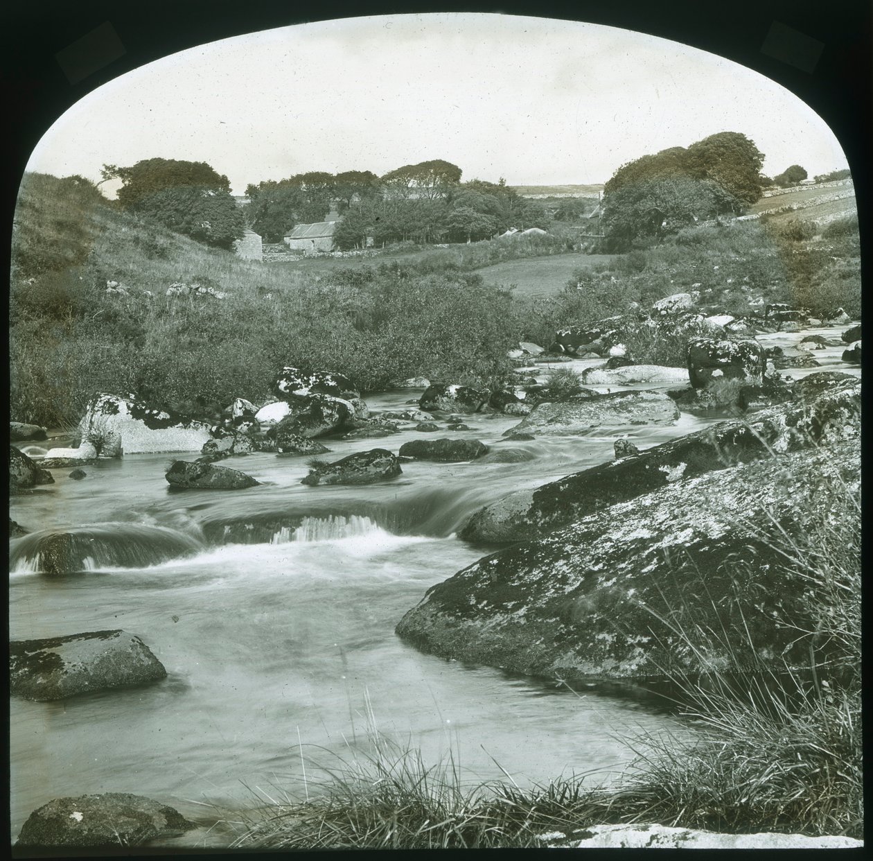 Upper Dart - Dartmoor, konec 19.-začátek 20. století. od Unbekannt