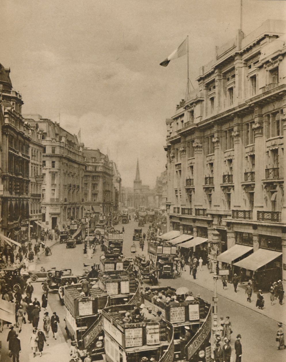 Horní část Regent Street, The Paradise of London