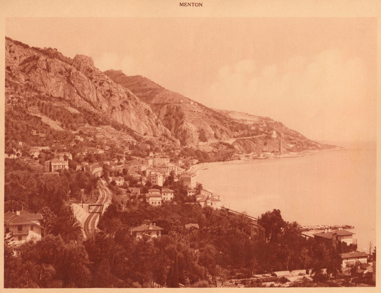 Pohled na Garavan a italskou hranici, Menton, 1930. od Unbekannt