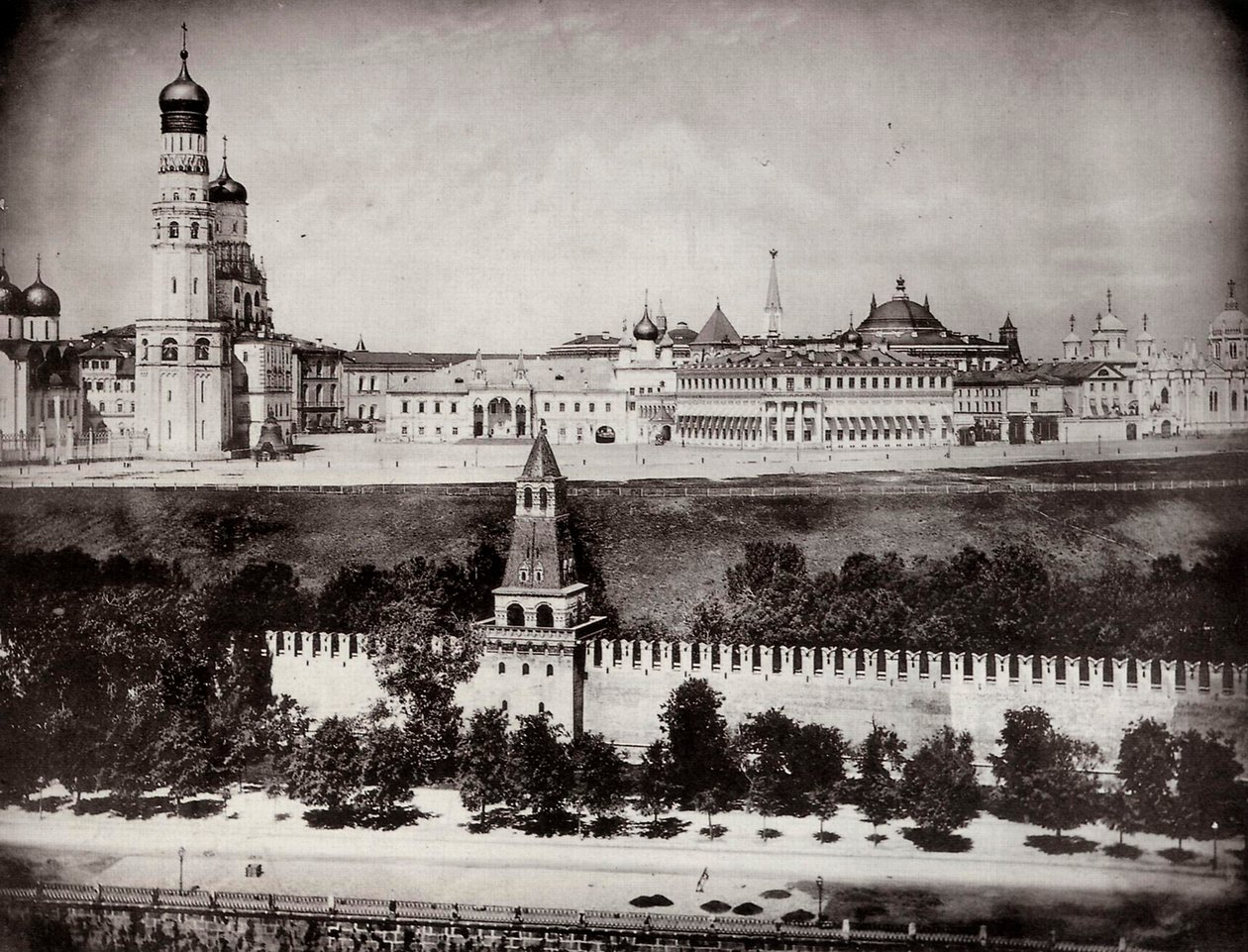 Pohled na moskevský Kreml, Rusko, c1870-c1875 od Unbekannt
