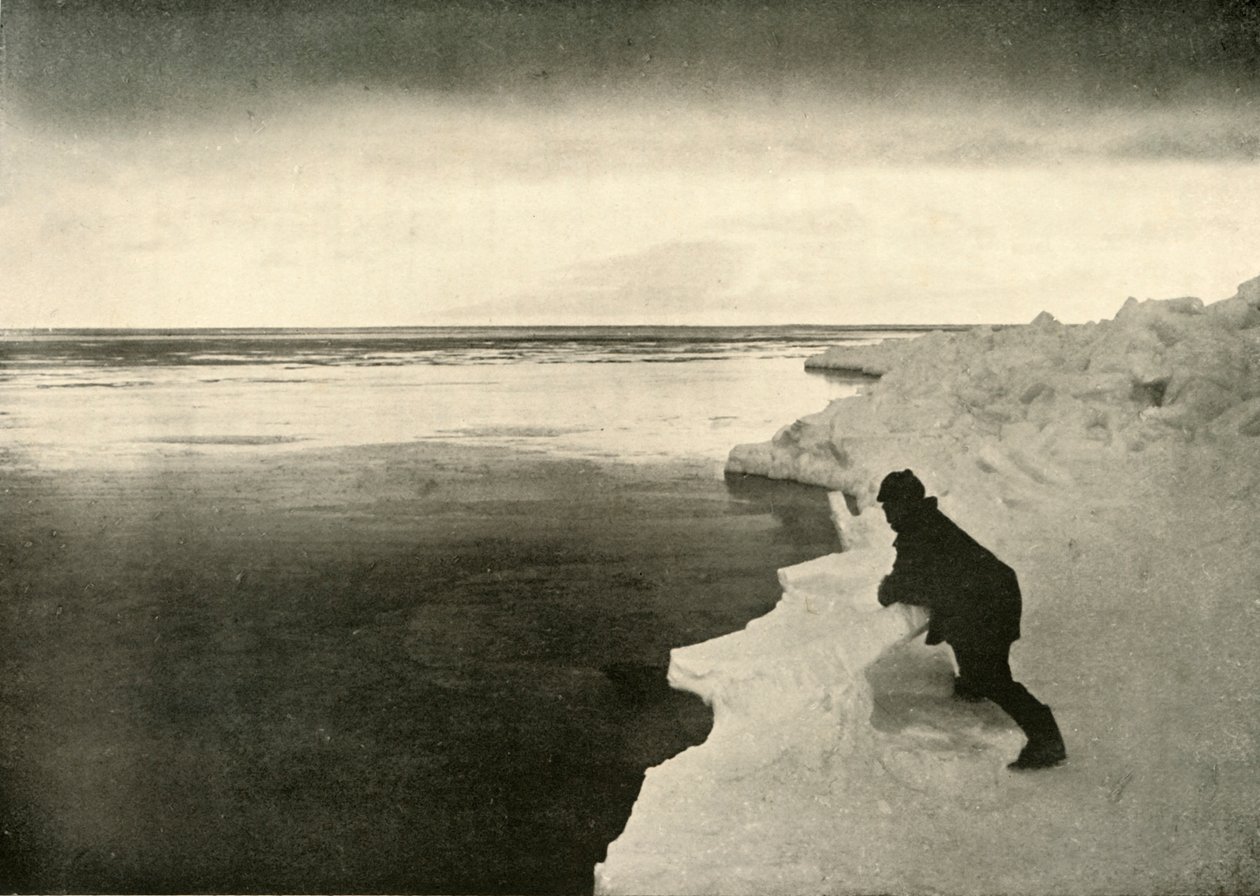 Watching for Seals at the Ice-Edge, c1908, 1909. od Unbekannt